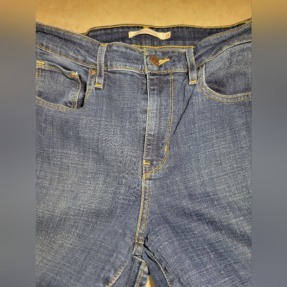 Levi's women's size29 721 high rise skinny Jeans - Picture 6 of 14